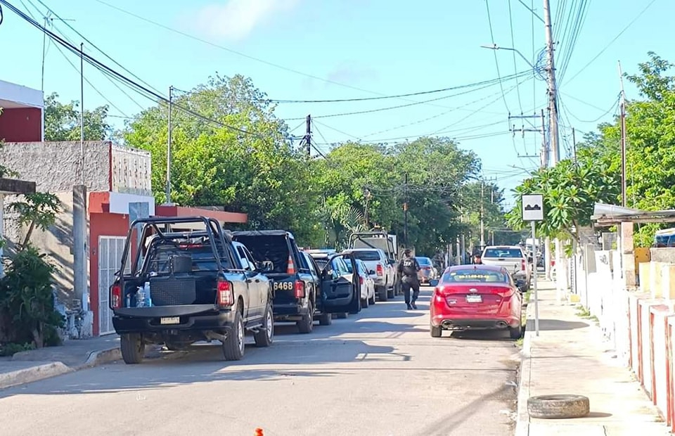El cateo en Motul comenzó desde la madrugada El cateo en Motul comenzó desde la madrugada