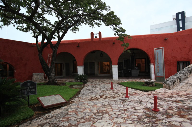 Museo de Arquitectura Maya Baluarte de La Soledad. / Especial Museo de Arquitectura Maya Baluarte de La Soledad. / Especial