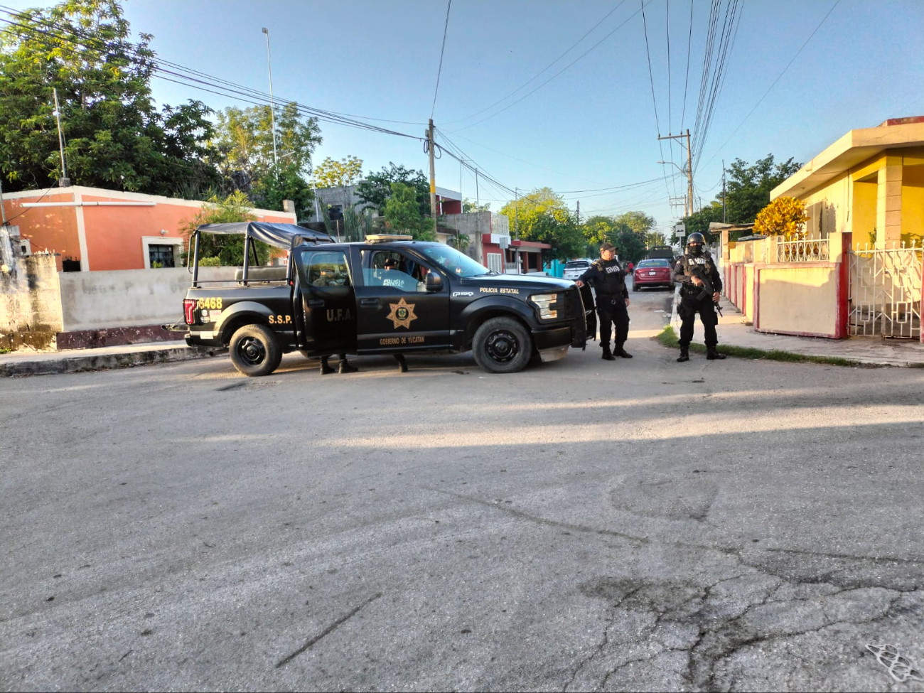 Policías estatales y federales participaron en el operativo