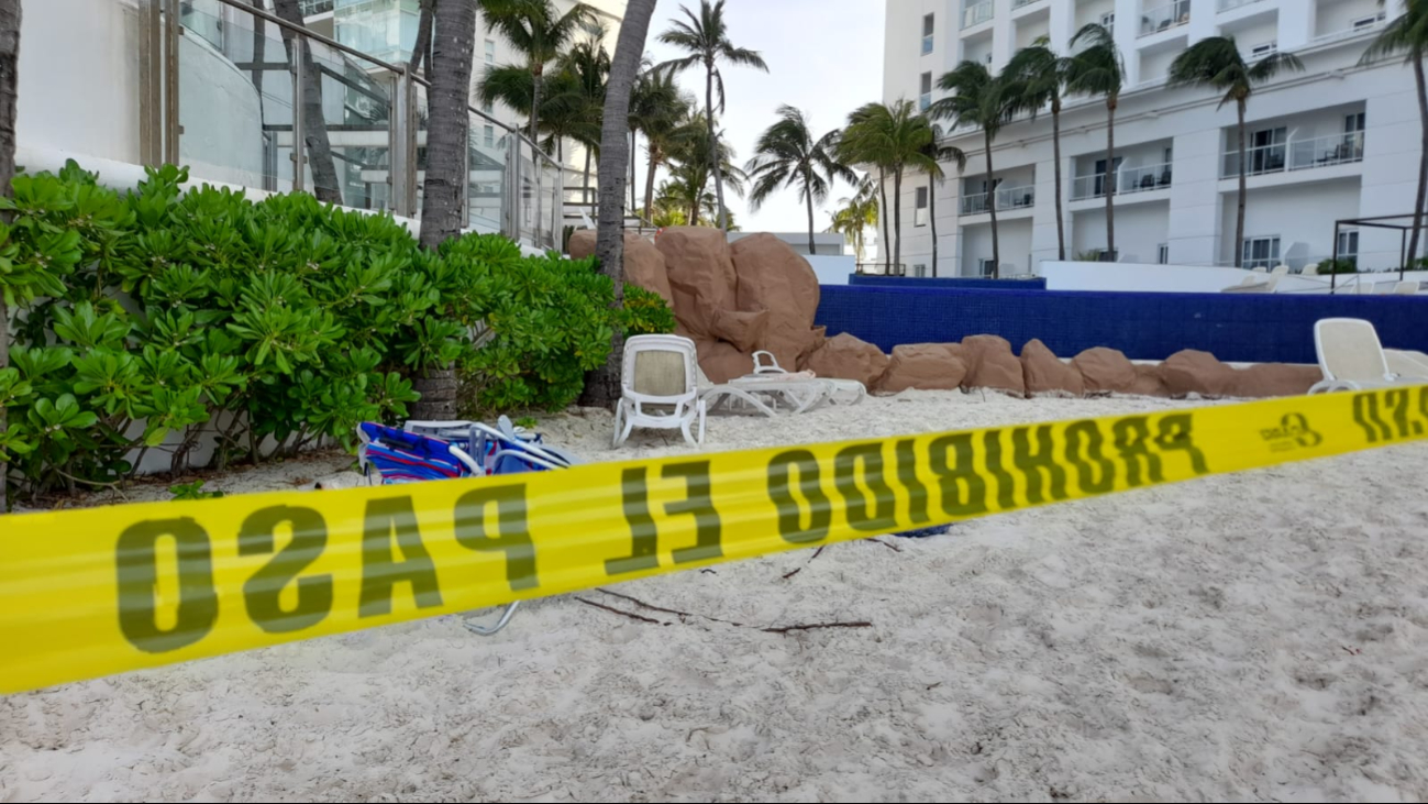 La zona permanece acordonada en Cancún La zona permanece acordonada en Cancún
