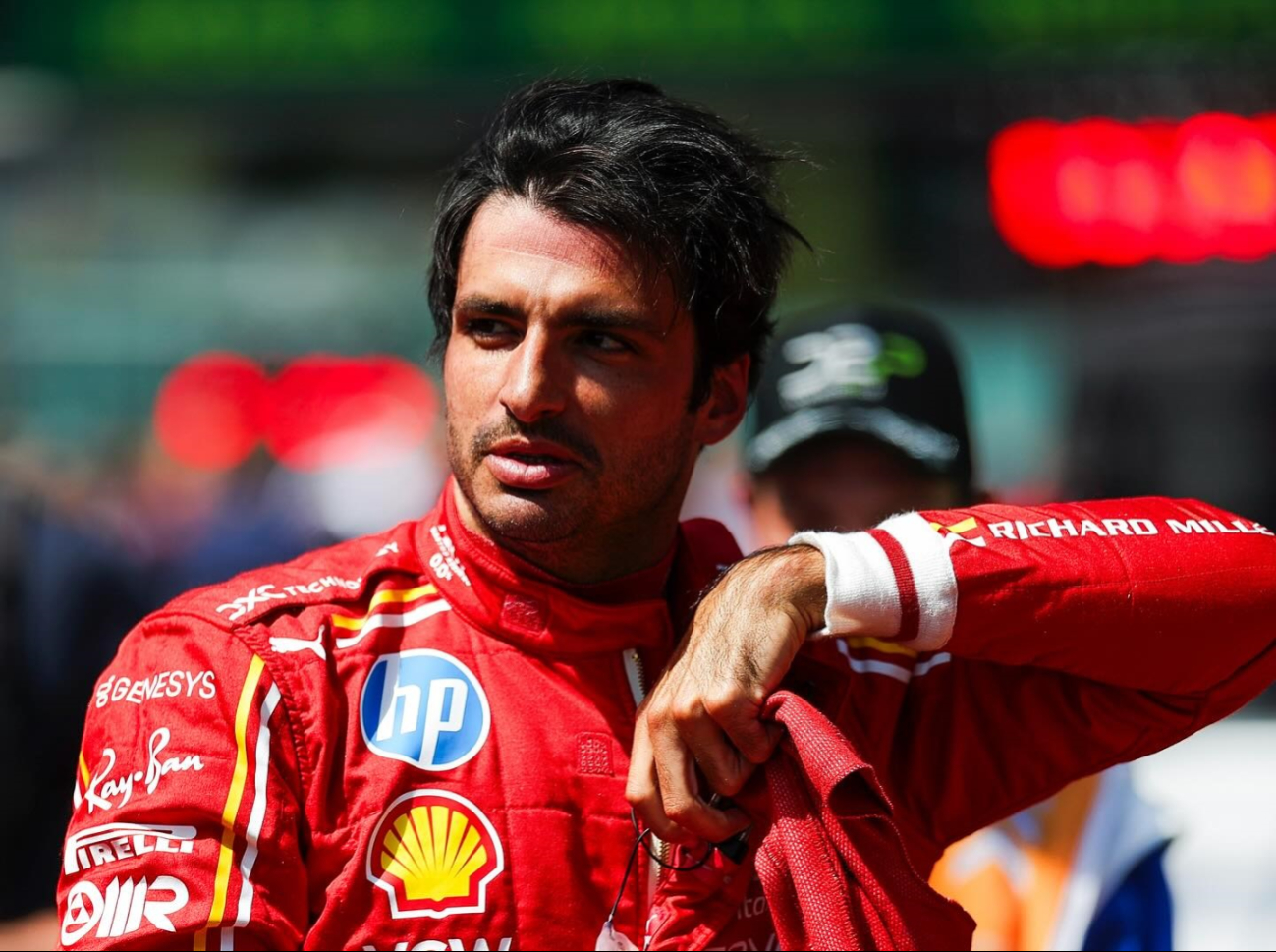 Con 29 años de edad, Carlos Sainz es el quinto mejor piloto en lo que va de la temporada 2024 de la F1 Con 29 años de edad, Carlos Sainz es el quinto mejor piloto en lo que va de la temporada 2024 de la F1