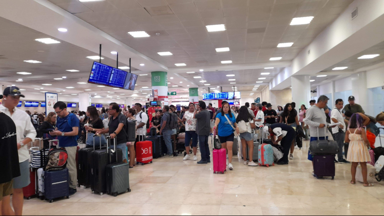 El aeropuerto de Cancún superó las 500 operaciones El aeropuerto de Cancún superó las 500 operaciones