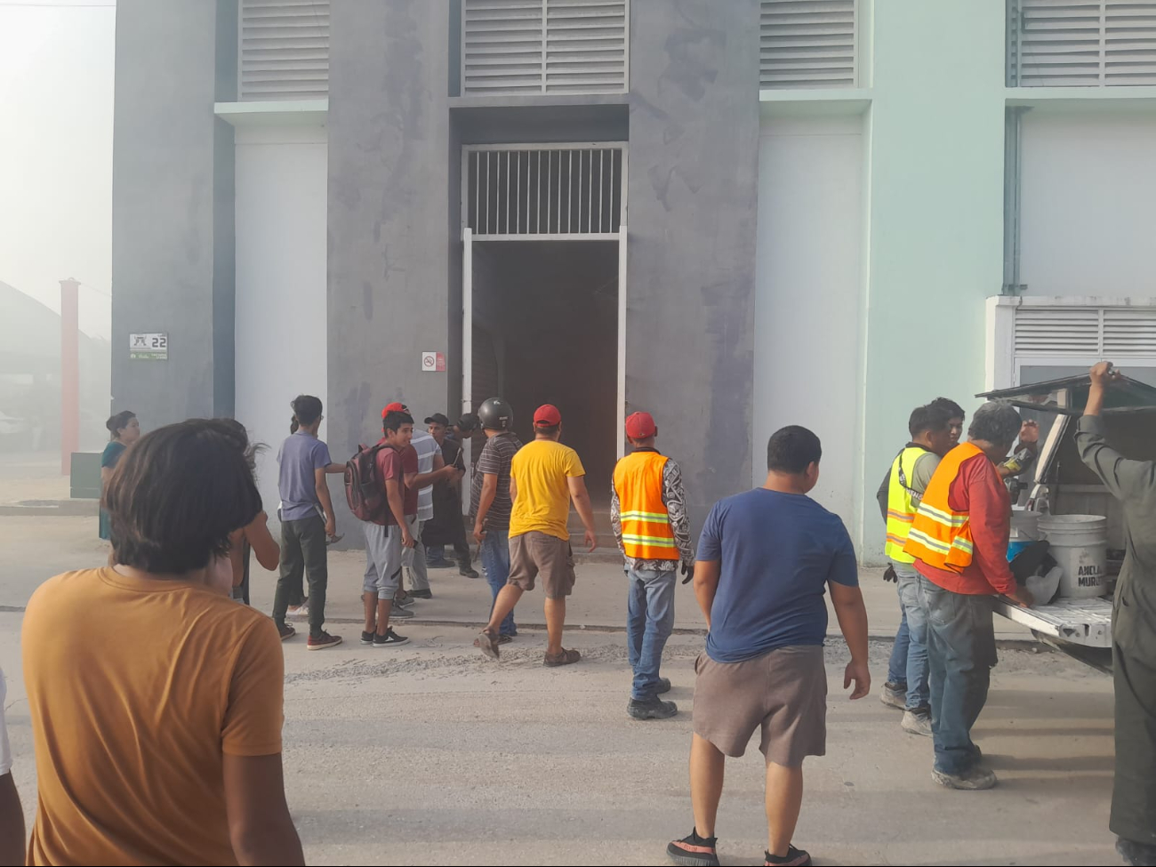 El incidente ocurrió a las 17:00 horas, y los bomberos no llegaron a tiempo. El incidente ocurrió a las 17:00 horas, y los bomberos no llegaron a tiempo.