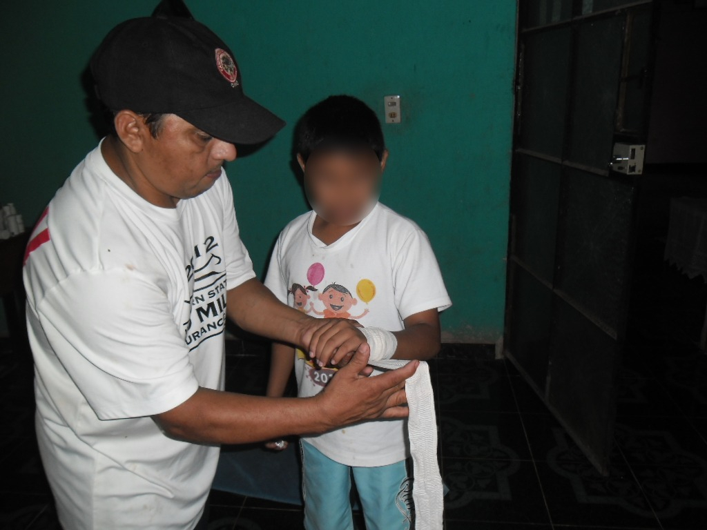 Eleazar Tah señaló que sus hijos aprenden esta práctica para que no desaparezca Eleazar Tah señaló que sus hijos aprenden esta práctica para que no desaparezca