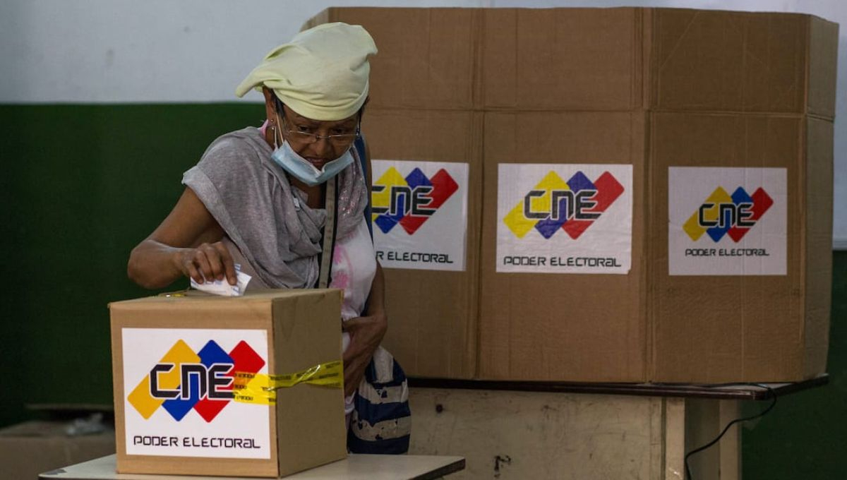 México celebra la jornada electoral pacífica en Venezuela y espera resultados finales