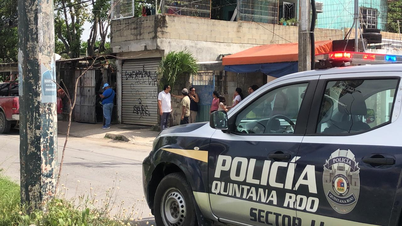Los hombres armados escaparon sin ser detenidos Los hombres armados escaparon sin ser detenidos