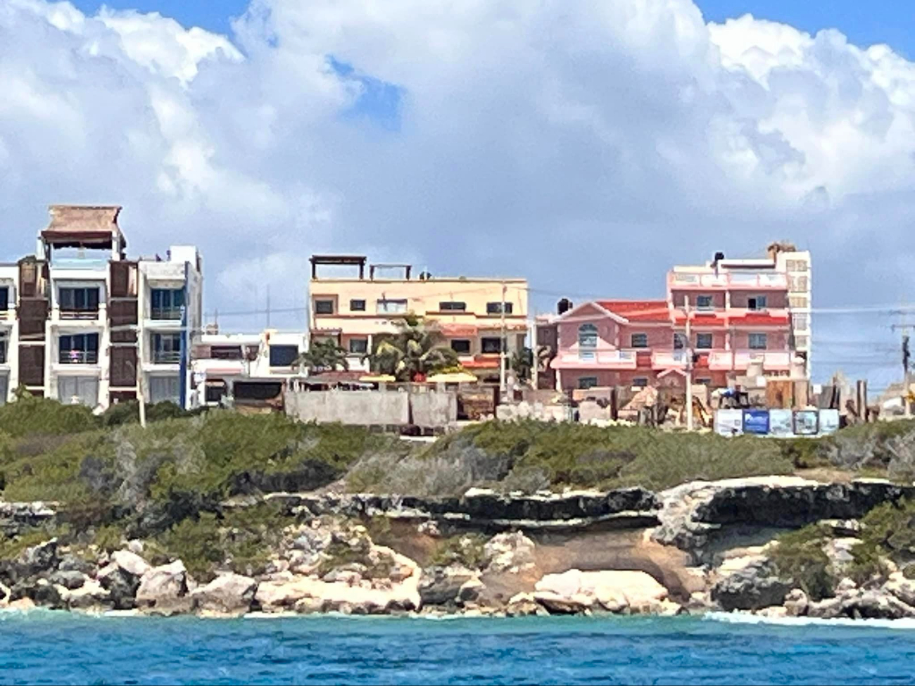 Isla Mujeres celebra otro aniversario de fundación dividida entre la prosperidad y el rezago social Isla Mujeres celebra otro aniversario de fundación dividida entre la prosperidad y el rezago social