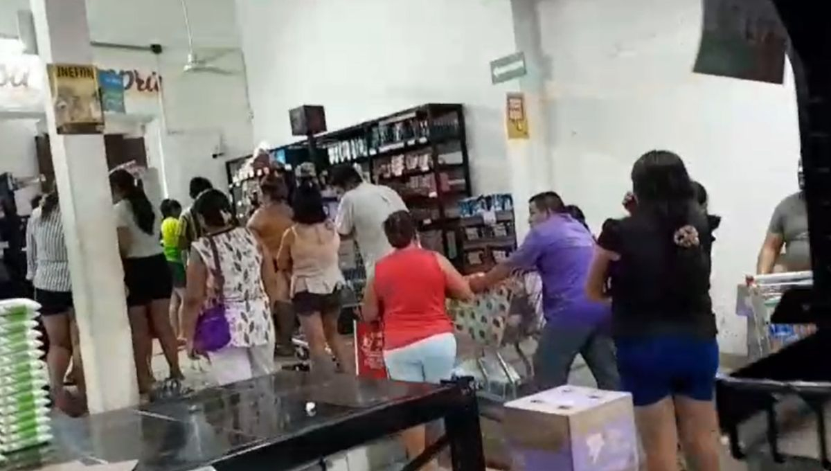 Alerta Amarilla por Huracán Beryl desata compras de pánico en Dzitbalché, Campeche: VIDEO