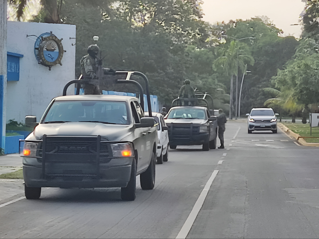 Es el segundo cuerpo hallado en el Boulevard Bahía de Chetumal Es el segundo cuerpo hallado en el Boulevard Bahía de Chetumal
