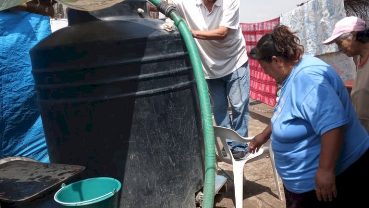 En Atasta denuncian que 200 familias se encuentran sin el suministro del líquido y no envía ni una pipa En Atasta denuncian que 200 familias se encuentran sin el suministro del líquido y no envía ni una pipa