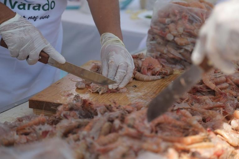 Es un riquísimo platillo con mariscos Es un riquísimo platillo con mariscos