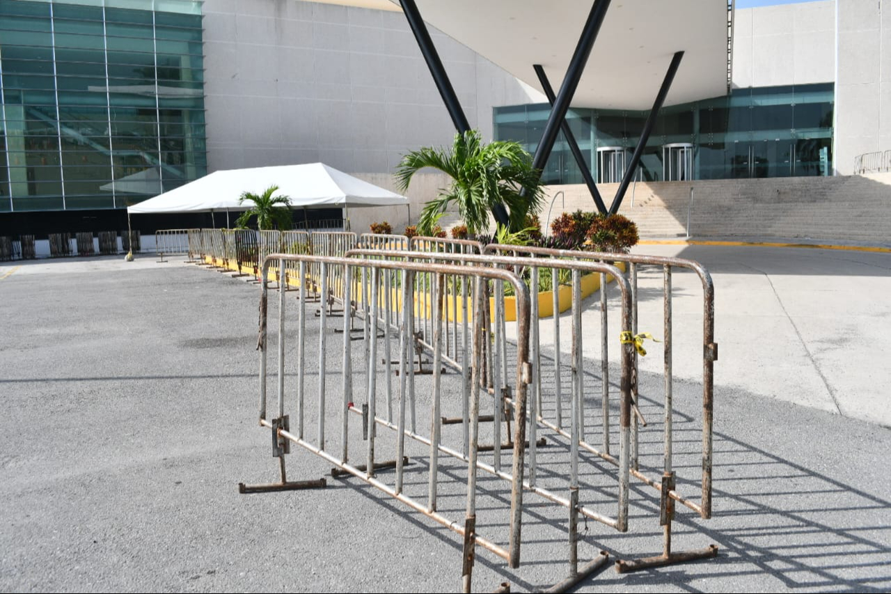 Blindan Centro de Convenciones previo al informe de la Gobernadora de Campeche 