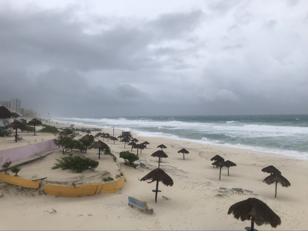 El Huracán Beryl recorrerá la Península de Yucatán El Huracán Beryl recorrerá la Península de Yucatán