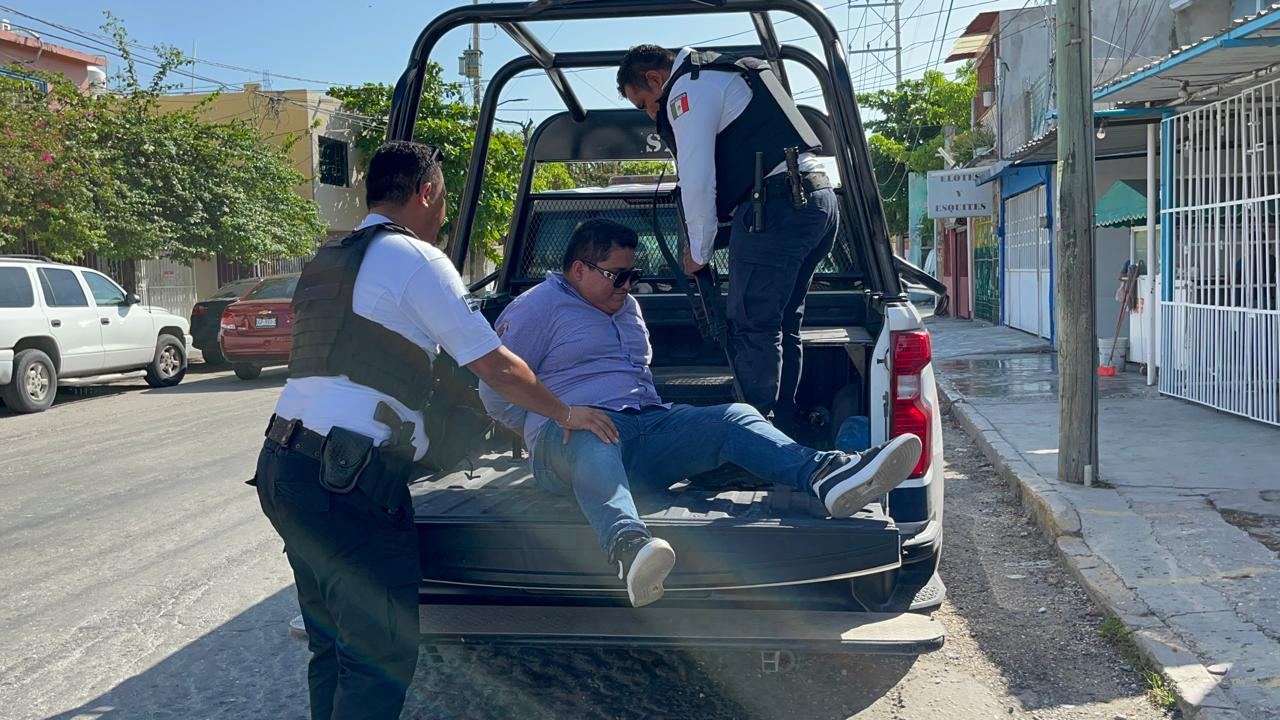 Otro de los hombres arrestados en Ciudad del Carmen Otro de los hombres arrestados en Ciudad del Carmen