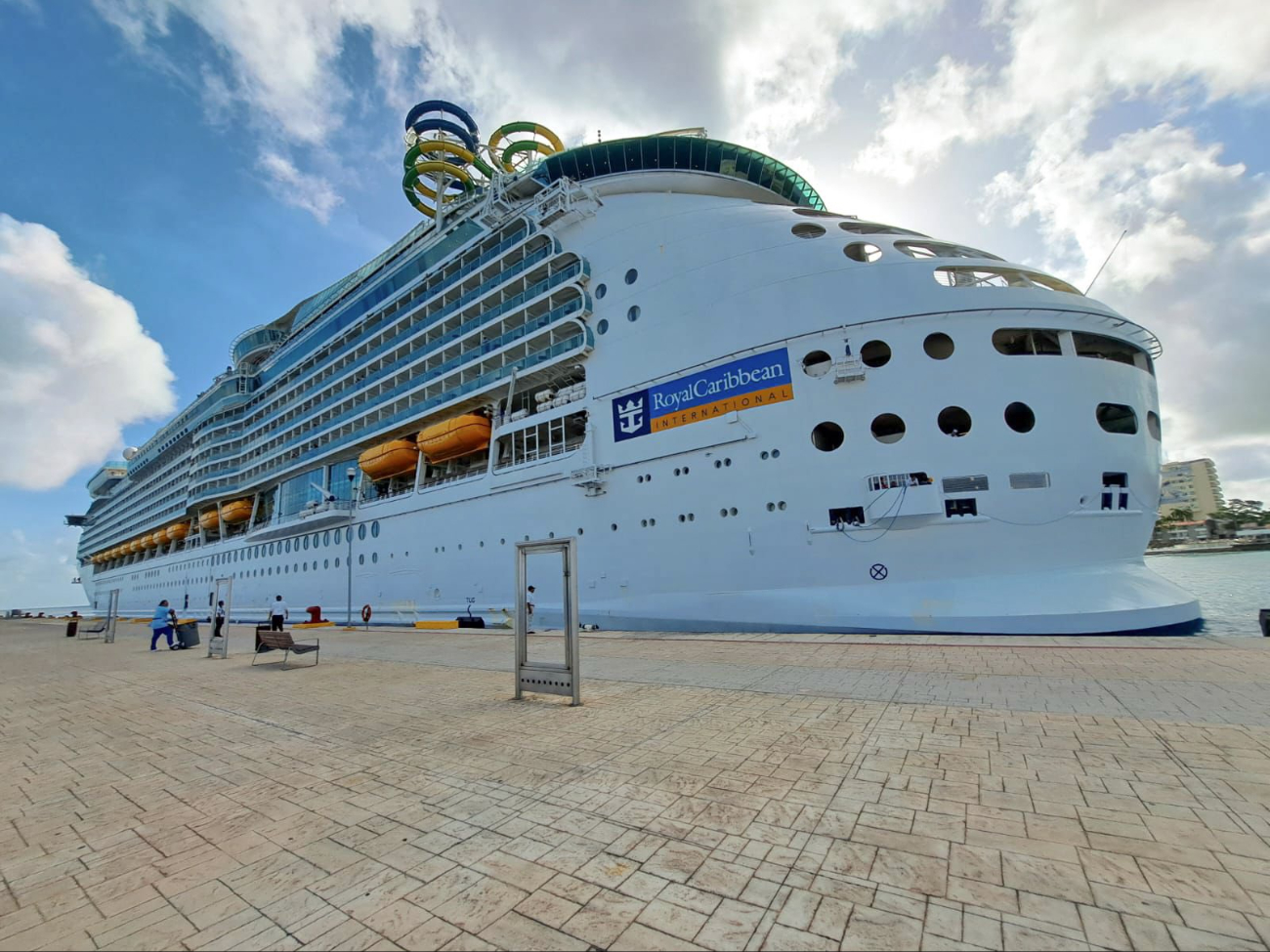 Dos cruceros atracaron en Cozumel este sábado Dos cruceros atracaron en Cozumel este sábado