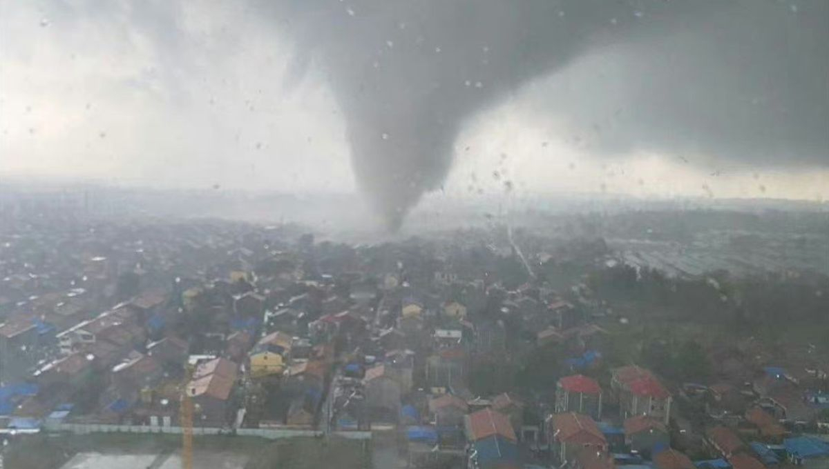 Un tornado en Shandong, China Un tornado en Shandong, China