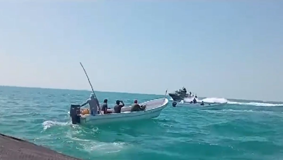 Pescadores condenan depredación de moluscos en Isla Arena, Calkiní