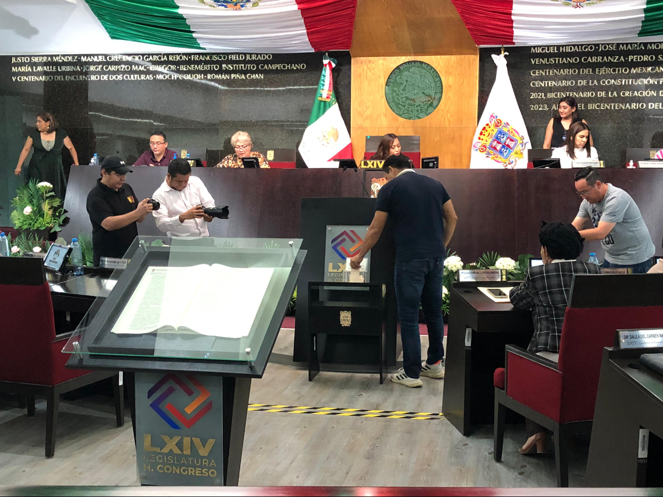 Así fue la ceremonia en el Congreso del Estado de Campeche Así fue la ceremonia en el Congreso del Estado de Campeche