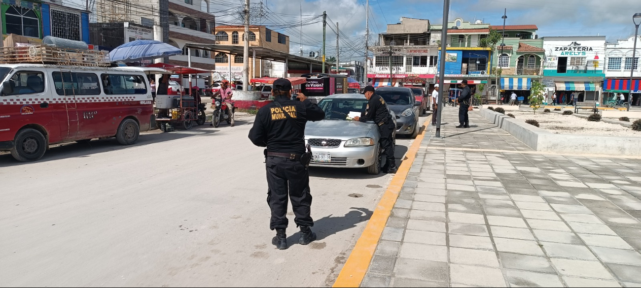 Delincuentes aparentemente conocen horarios y rutas, y se enfocan en adultos mayores que cobran recursos del programa de Adultos Mayores. Delincuentes aparentemente conocen horarios y rutas, y se enfocan en adultos mayores que cobran recursos del programa de Adultos Mayores.