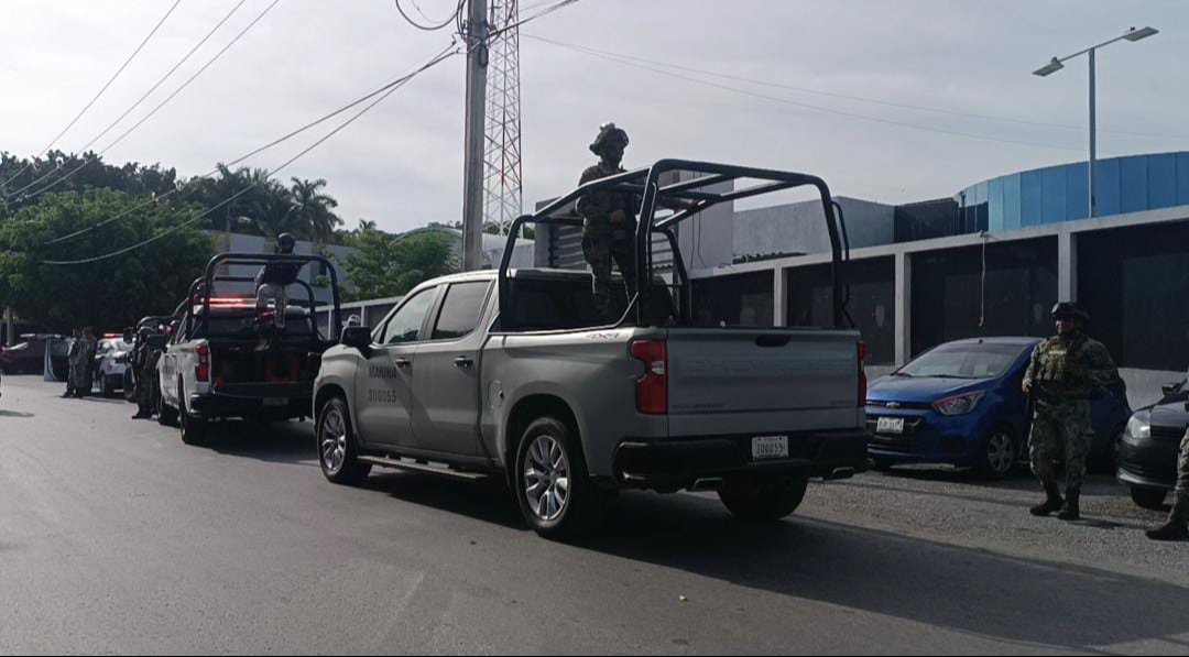 Hay presencia de elementos de la Secretaría de la Defensa Nacional, Secretaría de Marina Armada de México y de la Guardia Nacional Hay presencia de elementos de la Secretaría de la Defensa Nacional, Secretaría de Marina Armada de México y de la Guardia Nacional