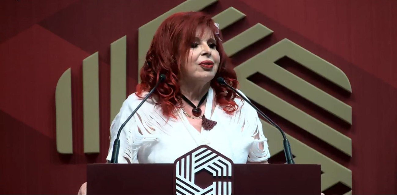 Layda rinde su tercer Informe de Gobierno.