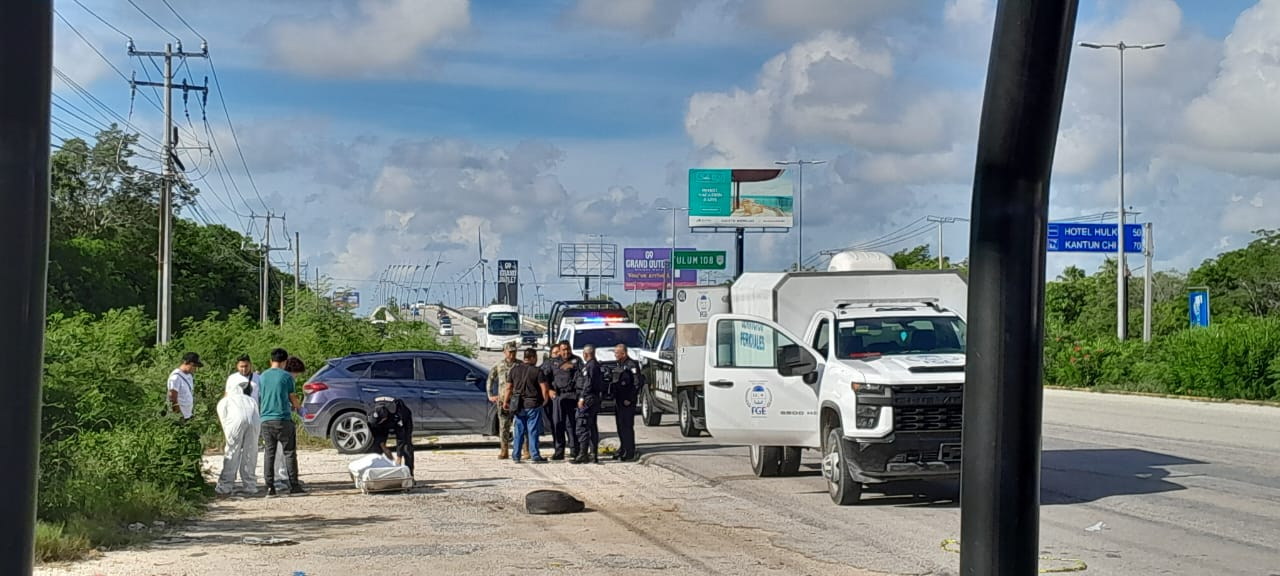 Los otros tres cuerpos no han sido identificados Los otros tres cuerpos no han sido identificados