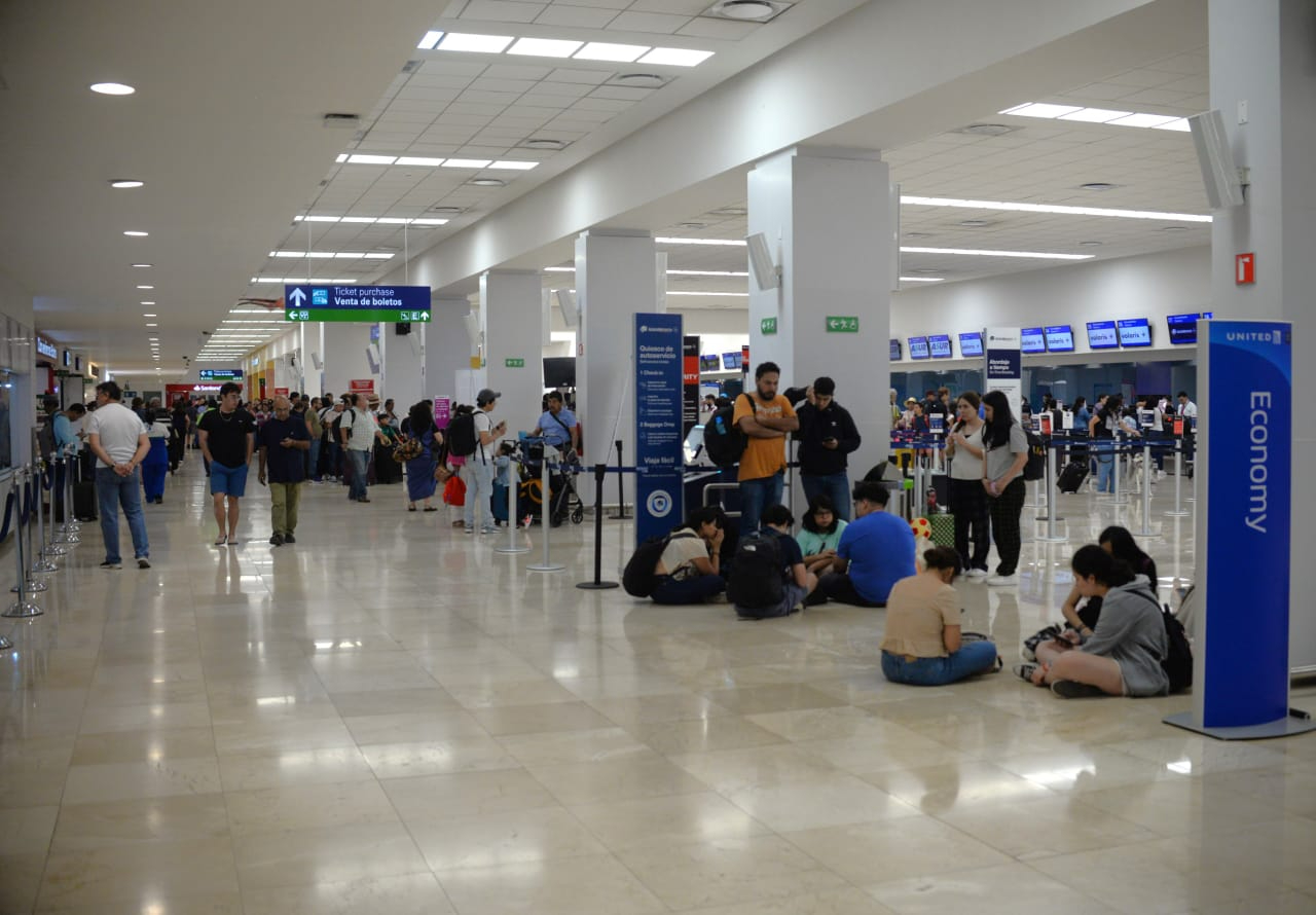 El aeropuerto de Mérida suma 84 vuelos para este sábado El aeropuerto de Mérida suma 84 vuelos para este sábado