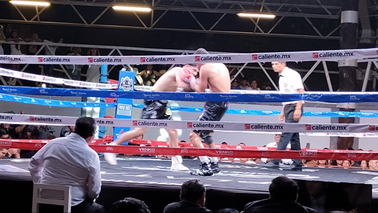 Batalla de boxeo en Playa del Carmen Batalla de boxeo en Playa del Carmen