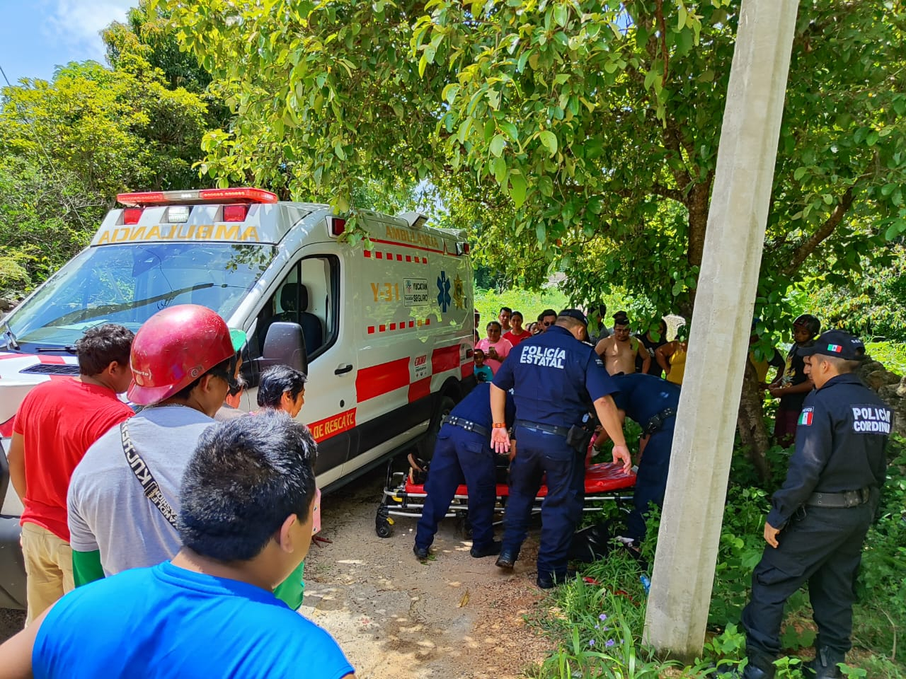 El hombre lesionado fue trasladado a un hospital en la región El hombre lesionado fue trasladado a un hospital en la región