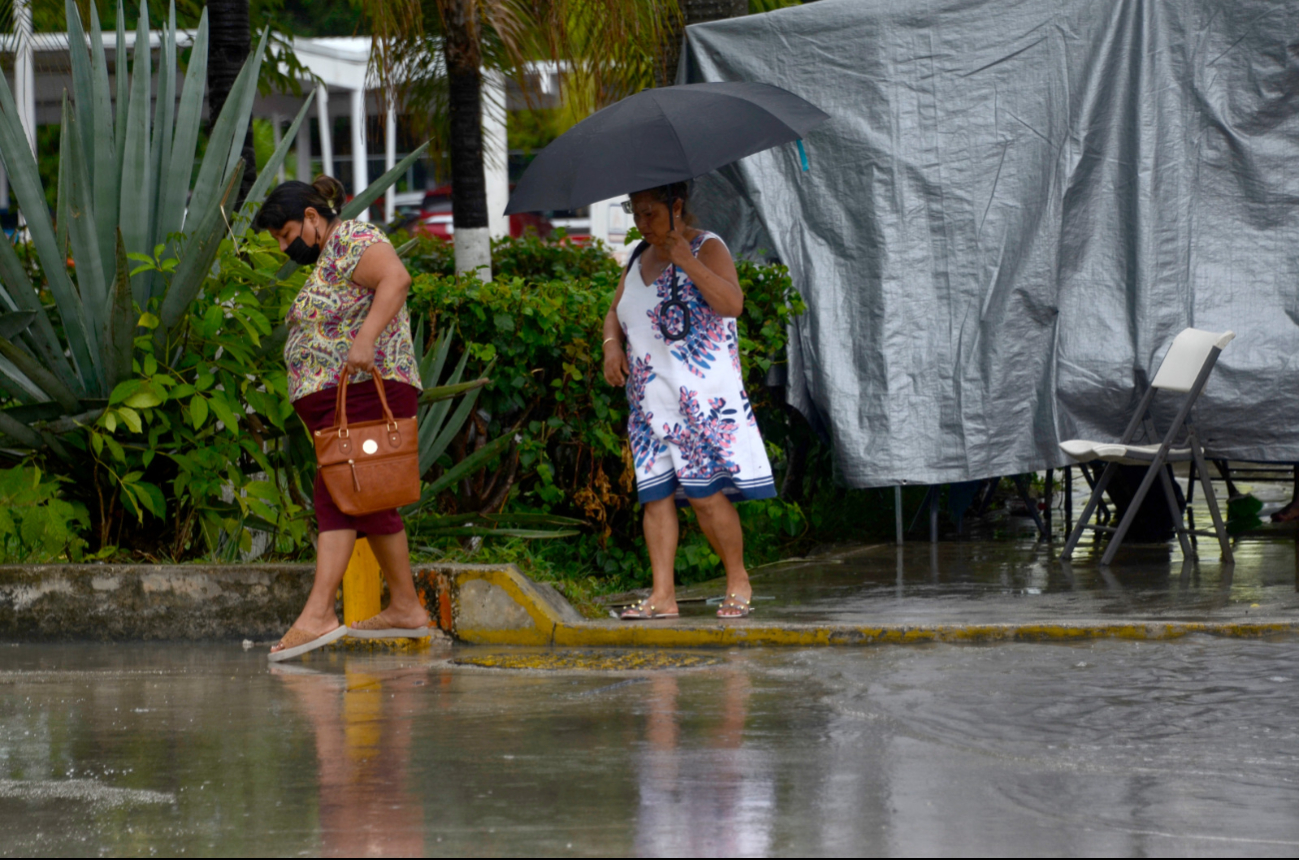 Fuertes lluvias habrían de presentarse por el Potencial Ciclón Tropical Cinco Fuertes lluvias habrían de presentarse por el Potencial Ciclón Tropical Cinco