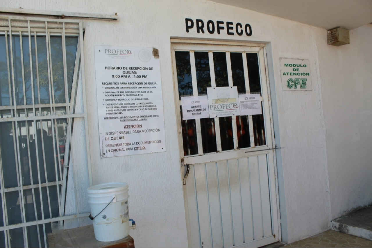 Anteriormente, las oficinas de Profeco fueron acusadas de estar en contubernio con empresas como la CFE. Anteriormente, las oficinas de Profeco fueron acusadas de estar en contubernio con empresas como la CFE.