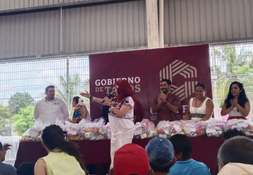 La Gobernadora es solicitada para apoyar la apertura de la nueva gasolinera y resolver el desabasto. La Gobernadora es solicitada para apoyar la apertura de la nueva gasolinera y resolver el desabasto.