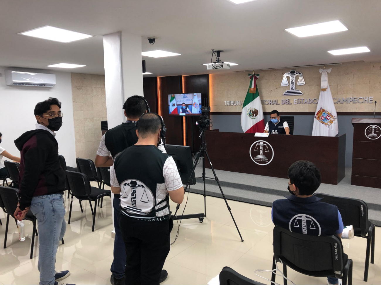 La reunión del TEEC se realizó de manera semipresencial La reunión del TEEC se realizó de manera semipresencial