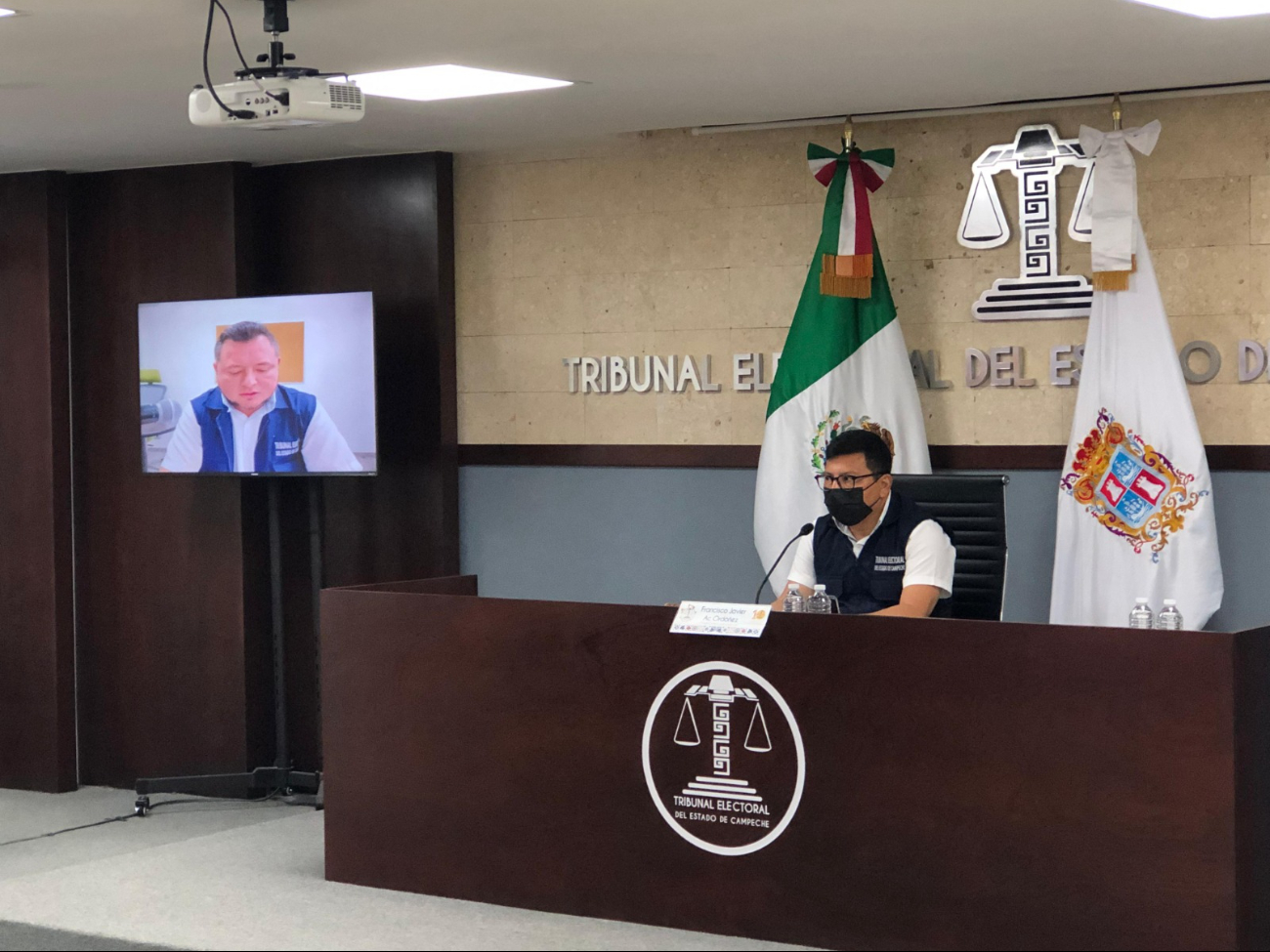 Tribunal de Campeche multa a  páginas de Facebook por violencia política contra excandidata del PRI