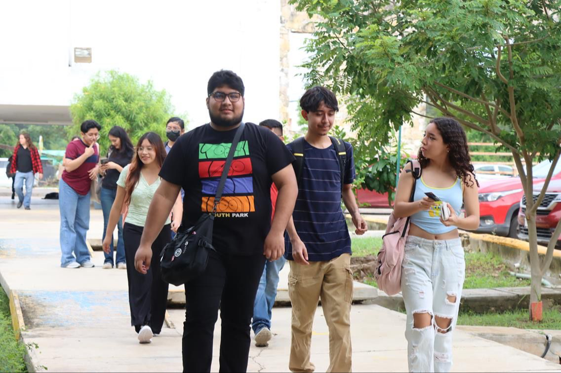 Estudiantes de nivel superior recibirán la nueva beca del Gobierno de Yucatán Estudiantes de nivel superior recibirán la nueva beca del Gobierno de Yucatán