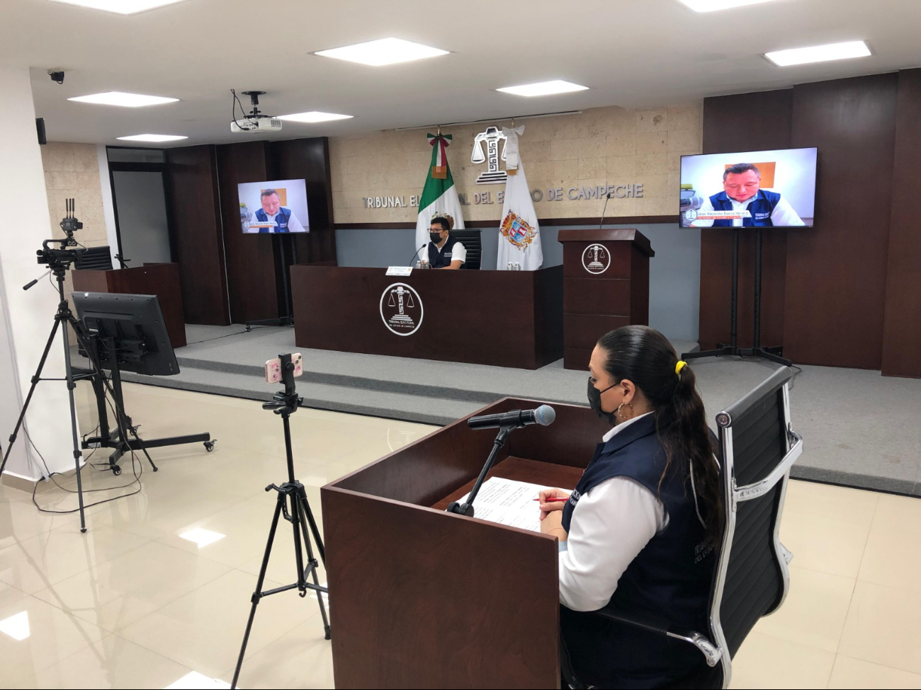 Las páginas de Facebook “La Pinta” y “Pribuna Campeche” fueron multadas con una amonestación pública. Las páginas de Facebook “La Pinta” y “Pribuna Campeche” fueron multadas con una amonestación pública.