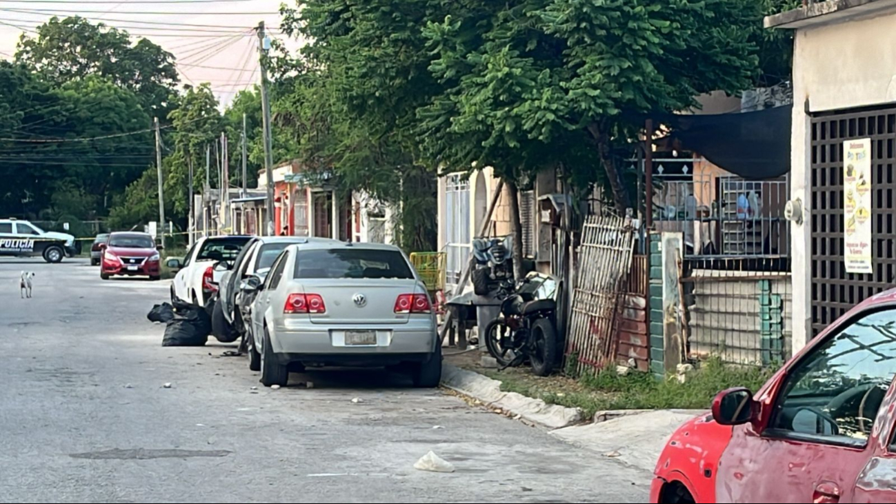 El hombre herido fue enviado de emergencia al hospital El hombre herido fue enviado de emergencia al hospital