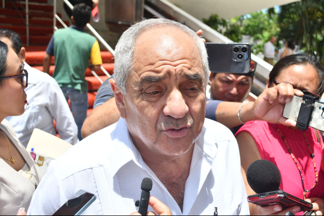 El proyecto principal es la rehabilitación del Puerto de Carmen, incluyendo el dragado y la ampliación del muelle. El proyecto principal es la rehabilitación del Puerto de Carmen, incluyendo el dragado y la ampliación del muelle.