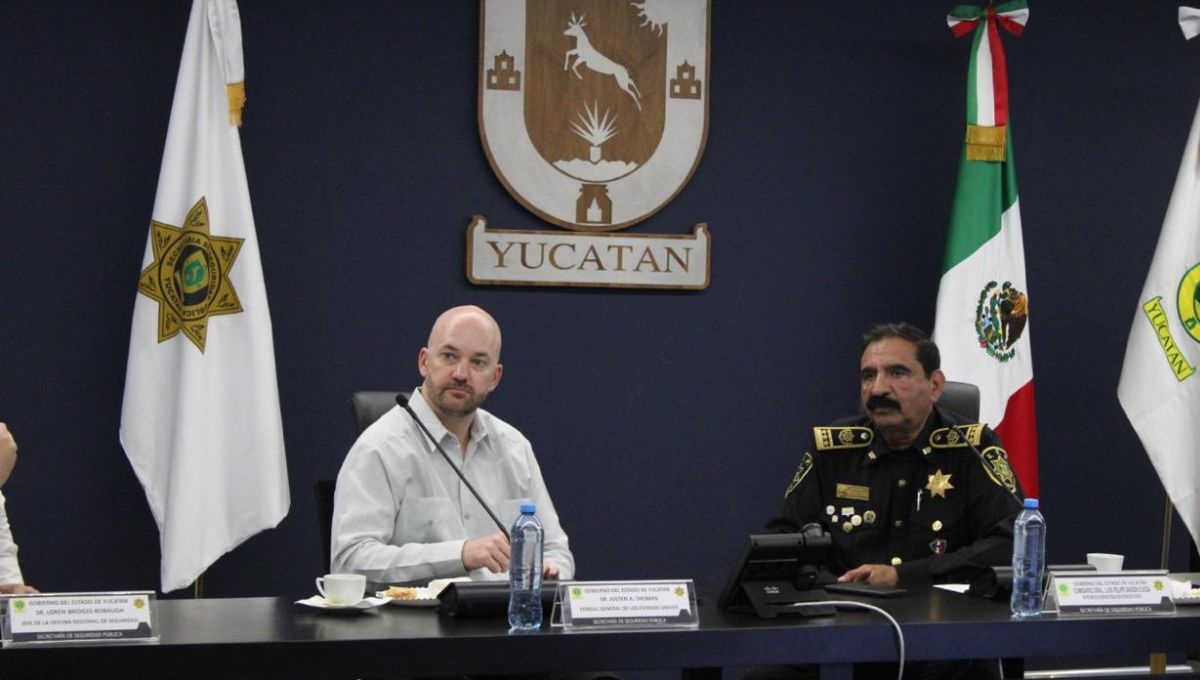 Justen Thomas y Luis Felipe Saidén sostienen reunión en la Secretaría de Seguridad Pública
