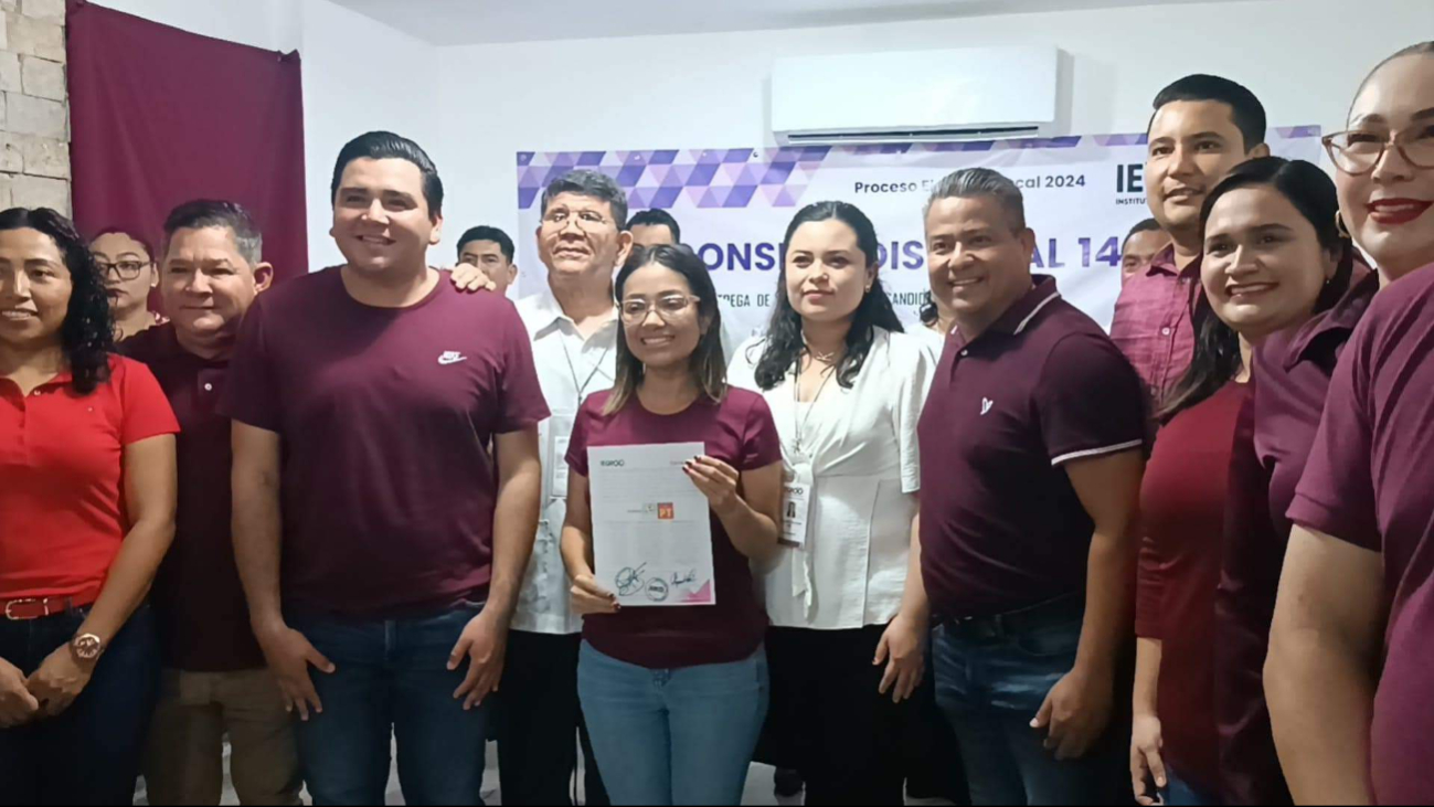 La Presidenta Municipal Electa se llevó la victoria en las urnas por diferencia de 598 votos La Presidenta Municipal Electa se llevó la victoria en las urnas por diferencia de 598 votos