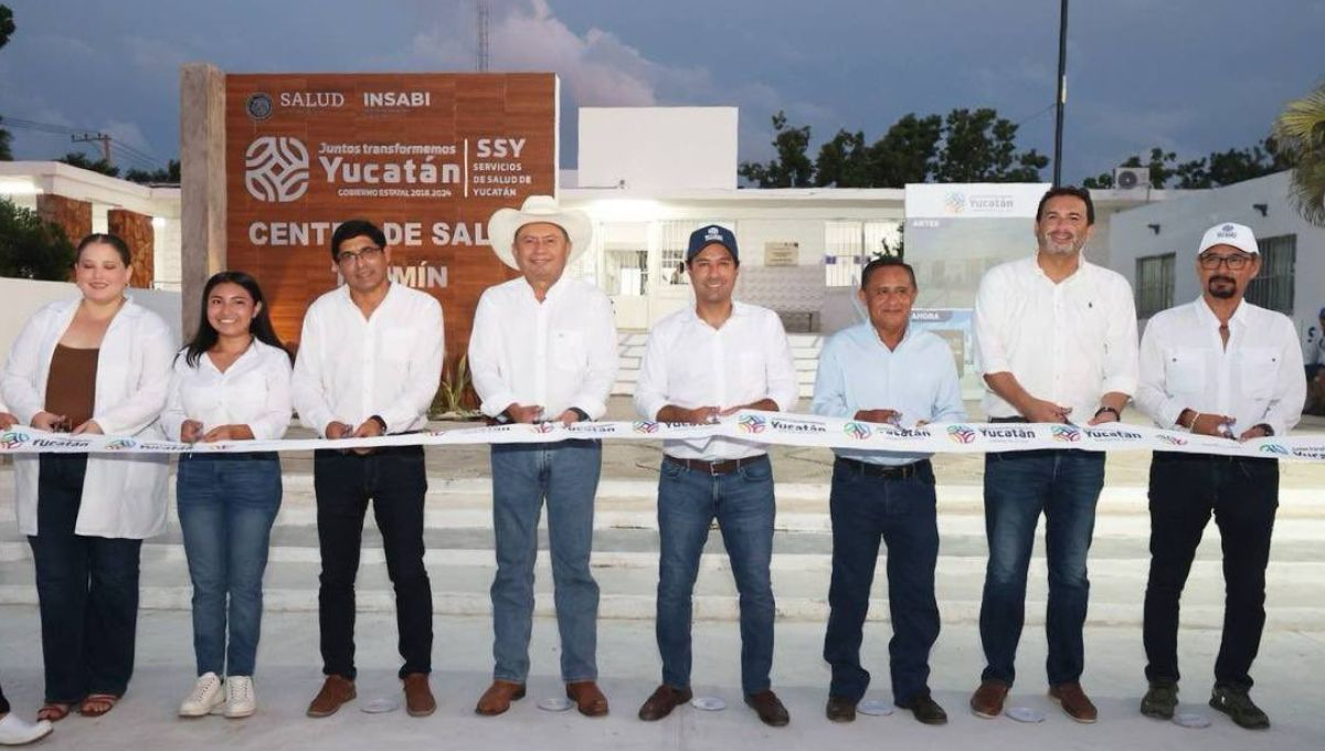 Mauricio Vila entrega centro de salud remodelado en Tizimín