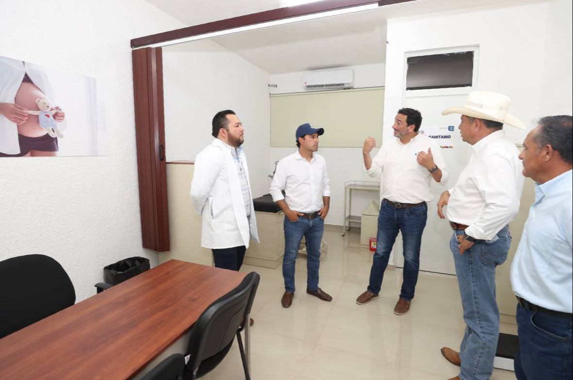 Mauricio Vila en el Hospital General de San Carlos Mauricio Vila en el Hospital General de San Carlos