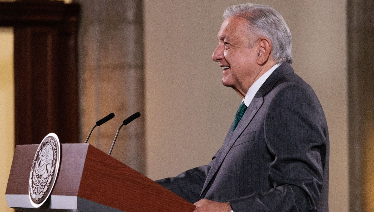 Presidente López Obrador celebra el proyecto de trenes de Claudia Sheinbaum: "Es extraordinario"