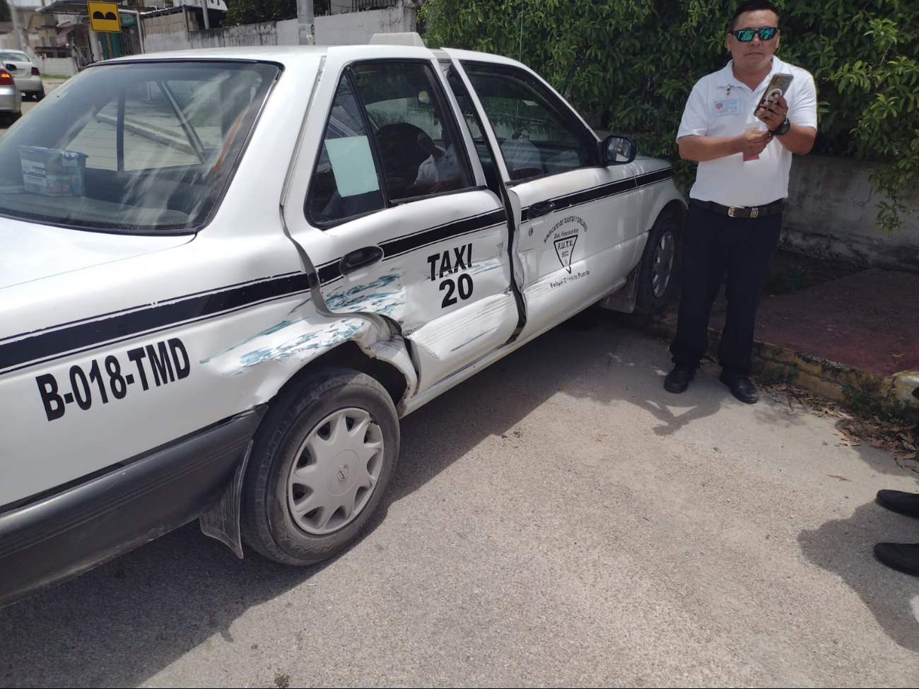 El conductor de la camioneta no respetó su alto total El conductor de la camioneta no respetó su alto total