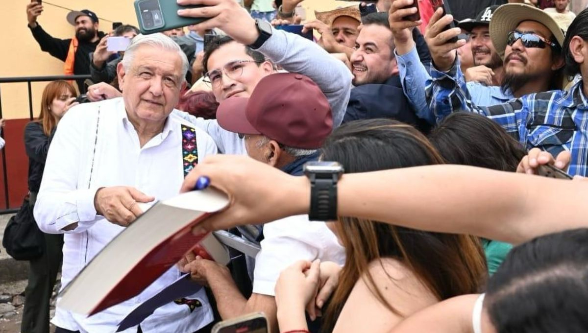 Andrés Manuel López Obrador, se dice feliz de saber que la transformación que él inicio, tendrá continuidad con Claudia Sheinbaum Andrés Manuel López Obrador, se dice feliz de saber que la transformación que él inicio, tendrá continuidad con Claudia Sheinbaum