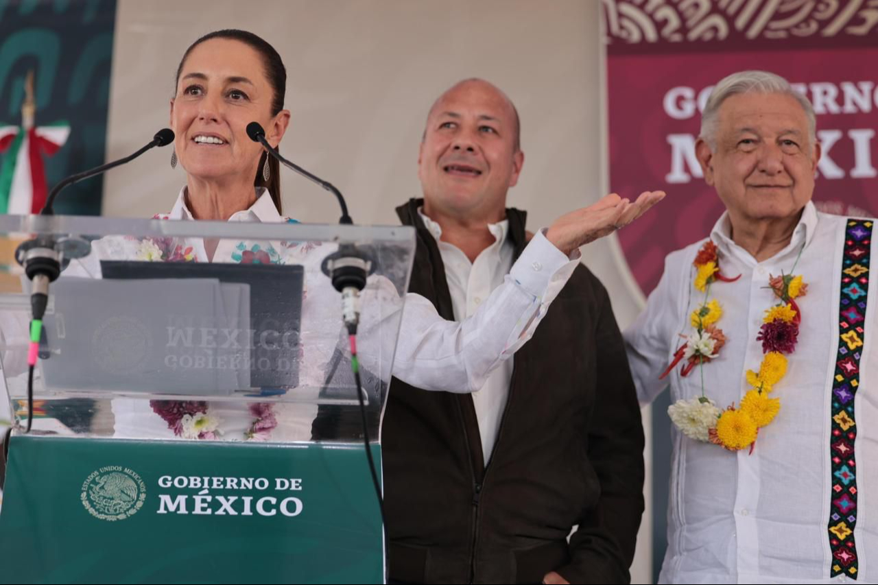 Sheinbaum se comprometió a continuar con los programas sociales del bienestar y anunció nuevos apoyos. Sheinbaum se comprometió a continuar con los programas sociales del bienestar y anunció nuevos apoyos.