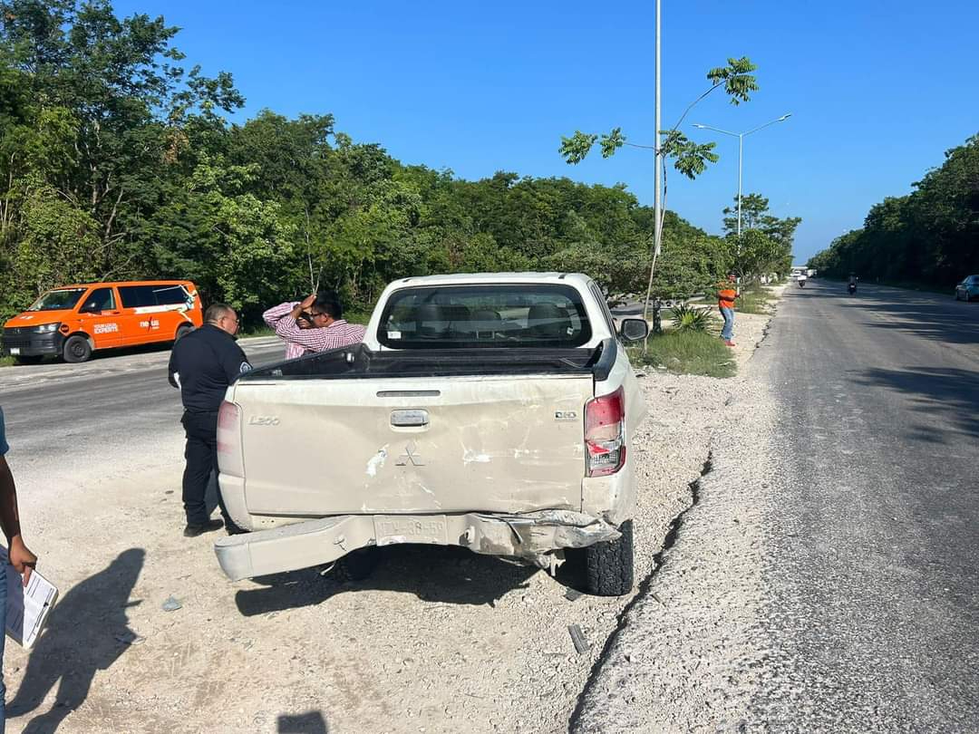Solamente se registraron daños materiales en el accidente Solamente se registraron daños materiales en el accidente