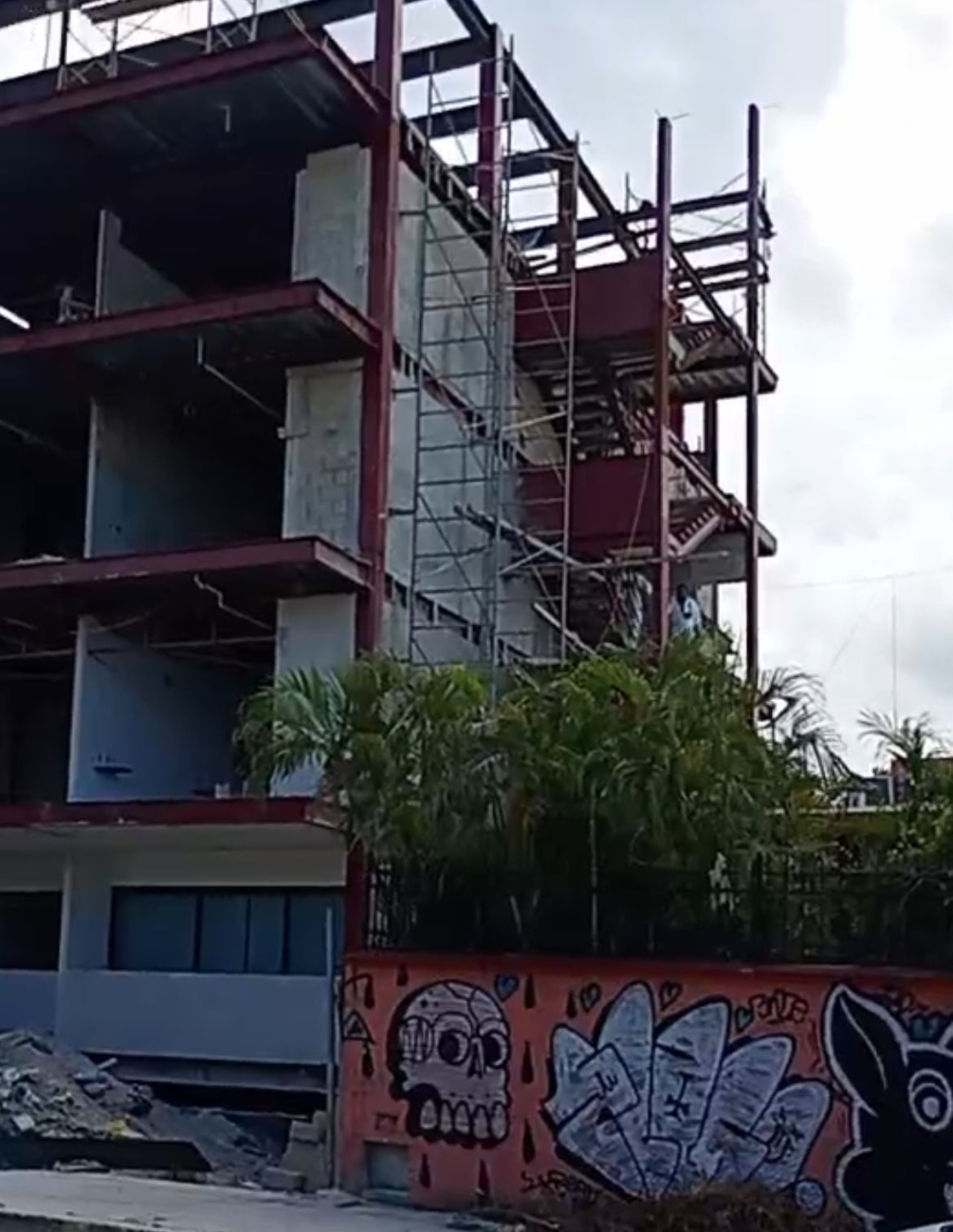 Trabajador de la construcción muere y otro resulta herido en Cancún / Especial Trabajador de la construcción muere y otro resulta herido en Cancún / Especial