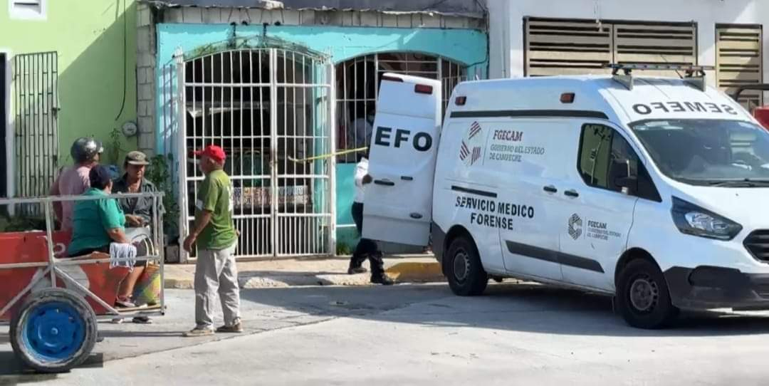 Paramédicos intentaron reanimarlo pero fue demasiado tarde Paramédicos intentaron reanimarlo pero fue demasiado tarde