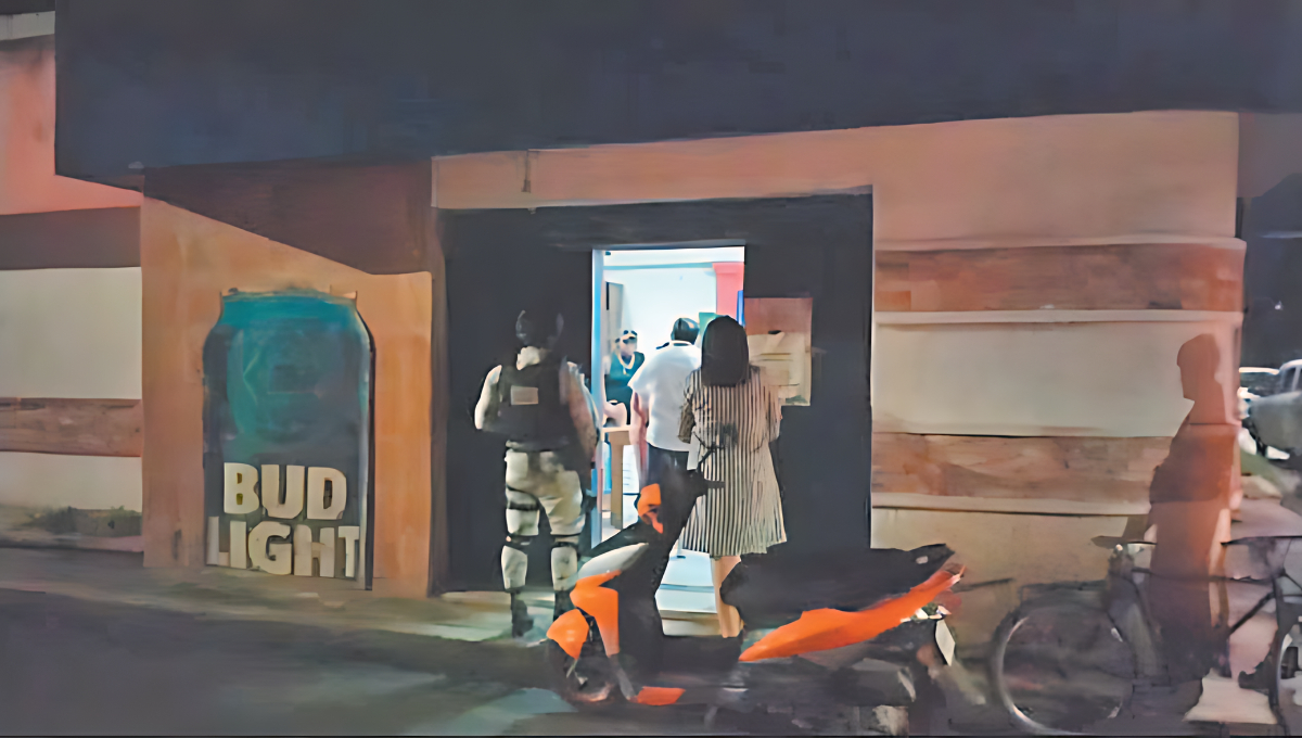 Clausuran negocio por una supuesta deuda de 4 años